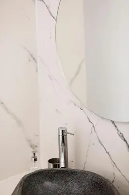 Bagno di Le Bain Suite - accanto al Mare vicinissima a Ortigia e al Teatro