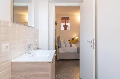 Bagno di Studio Alagona, three minutes walk from the sea