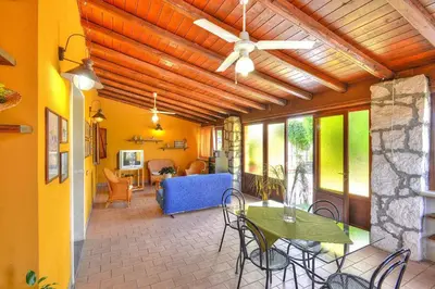 Area soggiorno di Villa in Sicily with Private Pool & Garden