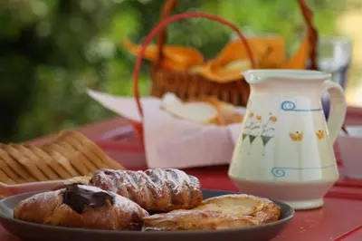 Cibo presso il campeggio di lusso o nelle vicinanze