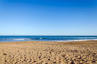 Paesaggio naturale nelle vicinanze della villa
