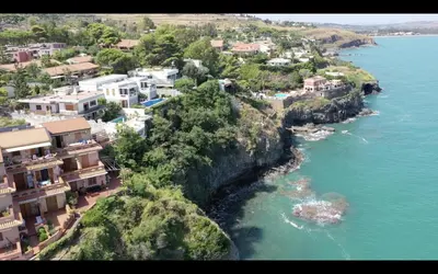 Paesaggio naturale nelle vicinanze della villa