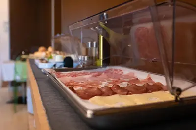 Cibo presso l'hotel o nelle vicinanze