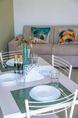 Area soggiorno di Acacia House - Few meters from the beach