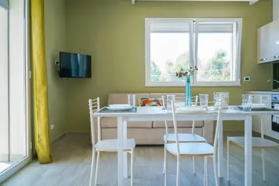 Cucina o angolo cottura di Aragosta Apartment - Sea View, a few steps from the beach