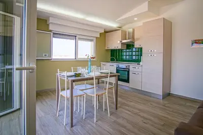 Cucina o angolo cottura di The Beach Apartment - Panoramic View