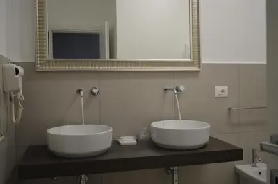Bagno di BeB L'ALLORO