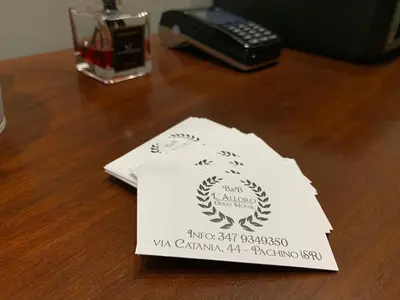 Certificato, attestato, insegna o altro documento esposto da BeB L'ALLORO
