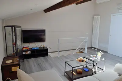 TV o dispositivi per l'intrattenimento presso Panoramic Suite***** in the heArt of Catania