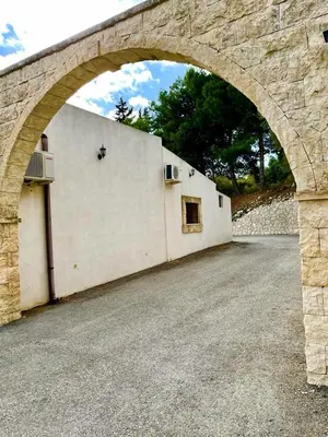 Planimetria di Strelitzia's house with heated pool , private garden and private parking & wi-fi