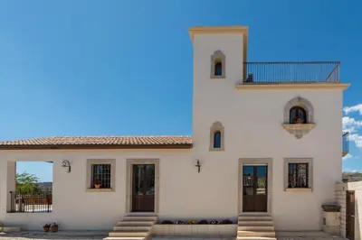 Edificio in cui si trova la villa