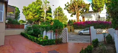 Giardino di Villetta indipendente a due passi dal mare