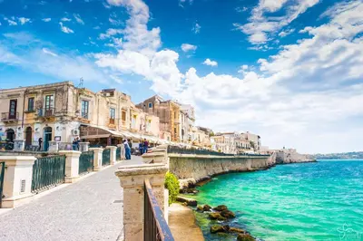 Paesaggio naturale nelle vicinanze della casa vacanze
