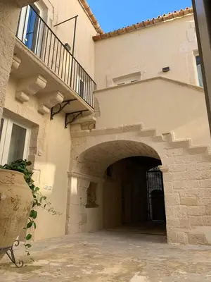 Planimetria di Isabella di Castiglia Apartments
