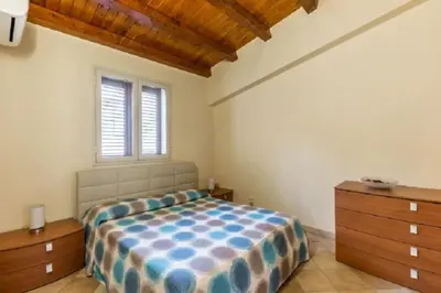 Letto o letti in una camera di casavera