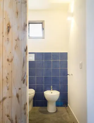 Bagno di Isola dei poeti