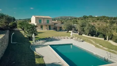Piscina di Relais Terre di Romanello o nelle vicinanze
