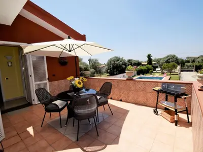 Piscina di Apartment White Pool by Interhome o nelle vicinanze