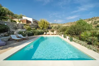 Piscina di Azalo Country House o nelle vicinanze
