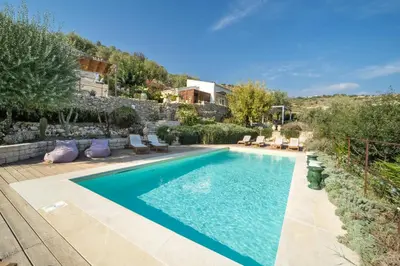 Piscina di Azalo Country House o nelle vicinanze