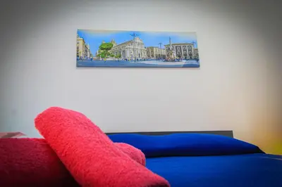 Letto o letti in una camera di BED&FLY NEAR AIRPORT CATANIA FONTANAROSSA BAGNO PRIVATO In CAMERA