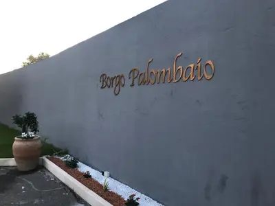 Certificato, attestato, insegna o altro documento esposto da Borgo Palombaio