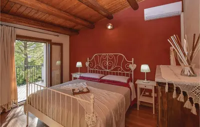 Letto o letti in una camera di 4 Bedroom Stunning Home In Giarratana