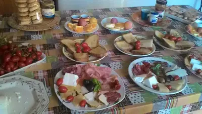 Cibo presso il bed & breakfast o nelle vicinanze