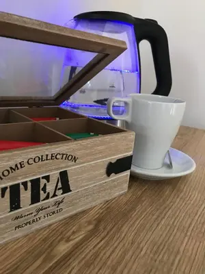 Set per la preparazione di tè e caffè presso La Volta Rooms Locazione turistica