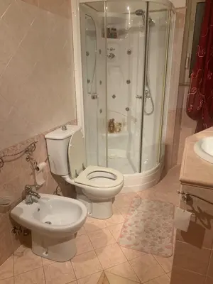 Bagno di Airport Tourist's House