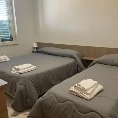 Airport Tourist's House