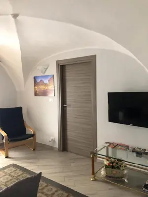 TV o dispositivi per l'intrattenimento presso Tourist House La Castellana