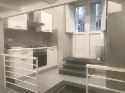 Cucina o angolo cottura di CASA VERGINELLE SHORT LETS