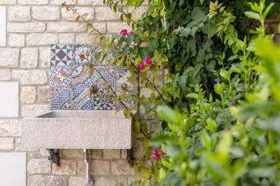 Giardino di Casale Della Contea