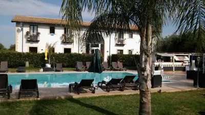 Piscina di Aranceto Hotel o nelle vicinanze