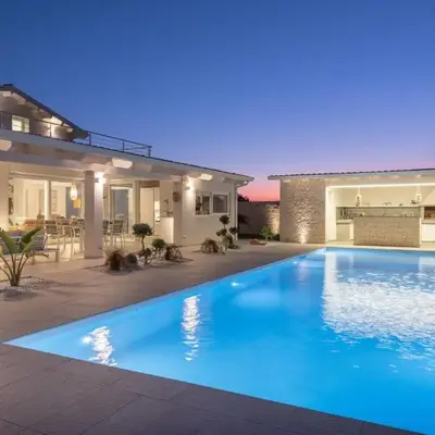 ISULATRAVEL - Villa Venere