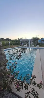 Piscina di LE 2 eMMe o nelle vicinanze