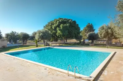 Piscina di Masseria Testaferrata o nelle vicinanze
