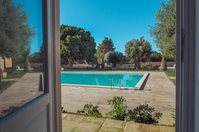 Piscina di Masseria Testaferrata o nelle vicinanze