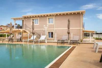 Piscina di Tramonto Ibleo Resort o nelle vicinanze
