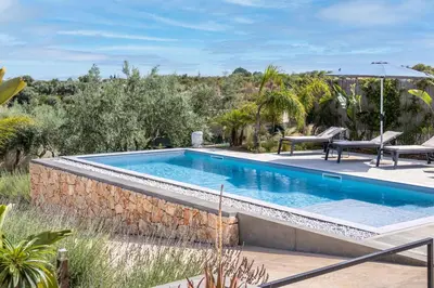 Piscina di Eremita Villa Sicily o nelle vicinanze