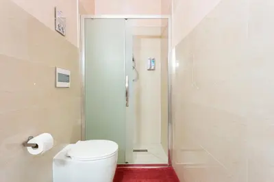 Bagno di Mary's House