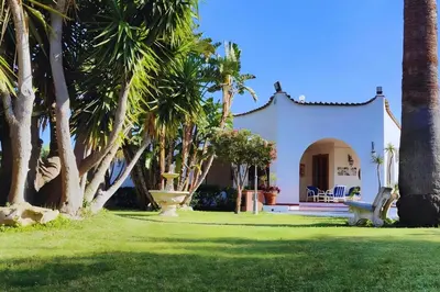 Giardino di Villa Alfonsa, Fontane Bianche, Siracusa, PRIVATE POOL, 10min from the beach