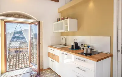 Cucina o angolo cottura di La Casa Dei Giarrentini