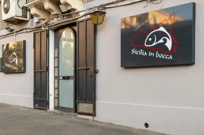 Certificato, attestato, insegna o altro documento esposto da Ivana B&B