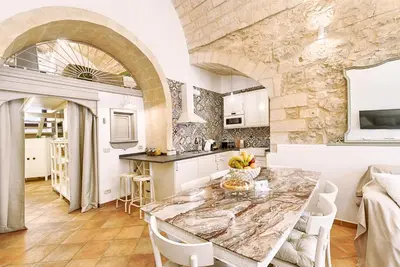 Cucina o angolo cottura di Mario Leggio 83, gocce di Sicilia