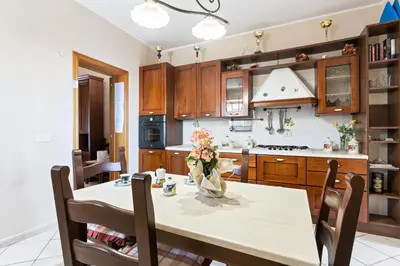 Cucina o angolo cottura di GuestHost - Castello Ursino Balcony Apartment x5