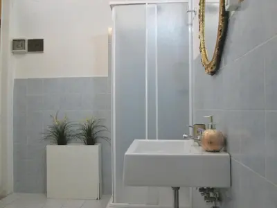 Bagno di Flat 13
