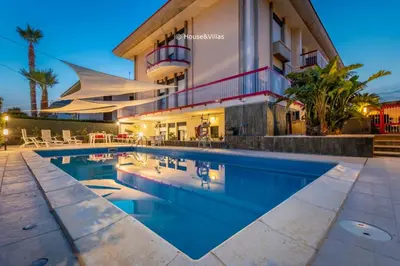 Piscina di Eden Charming House o nelle vicinanze