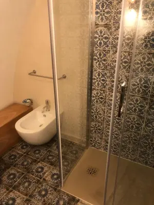 Bagno di Il Galletto Viola, luxury room & suite